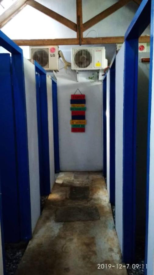 Pondok Sare Hostel Jogjakarta Buitenkant foto