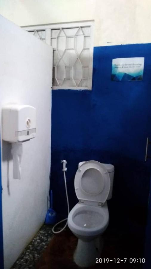 Pondok Sare Hostel Jogjakarta Buitenkant foto